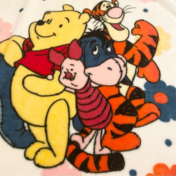 Vintage Winnie the Pooh Blanket Piglet Eeyore Tigger - Picture 7 of 16